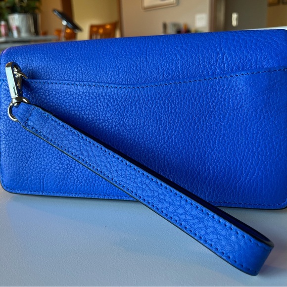 CMR Vibrant Blue Leather Clutch - Picture 2 of 4